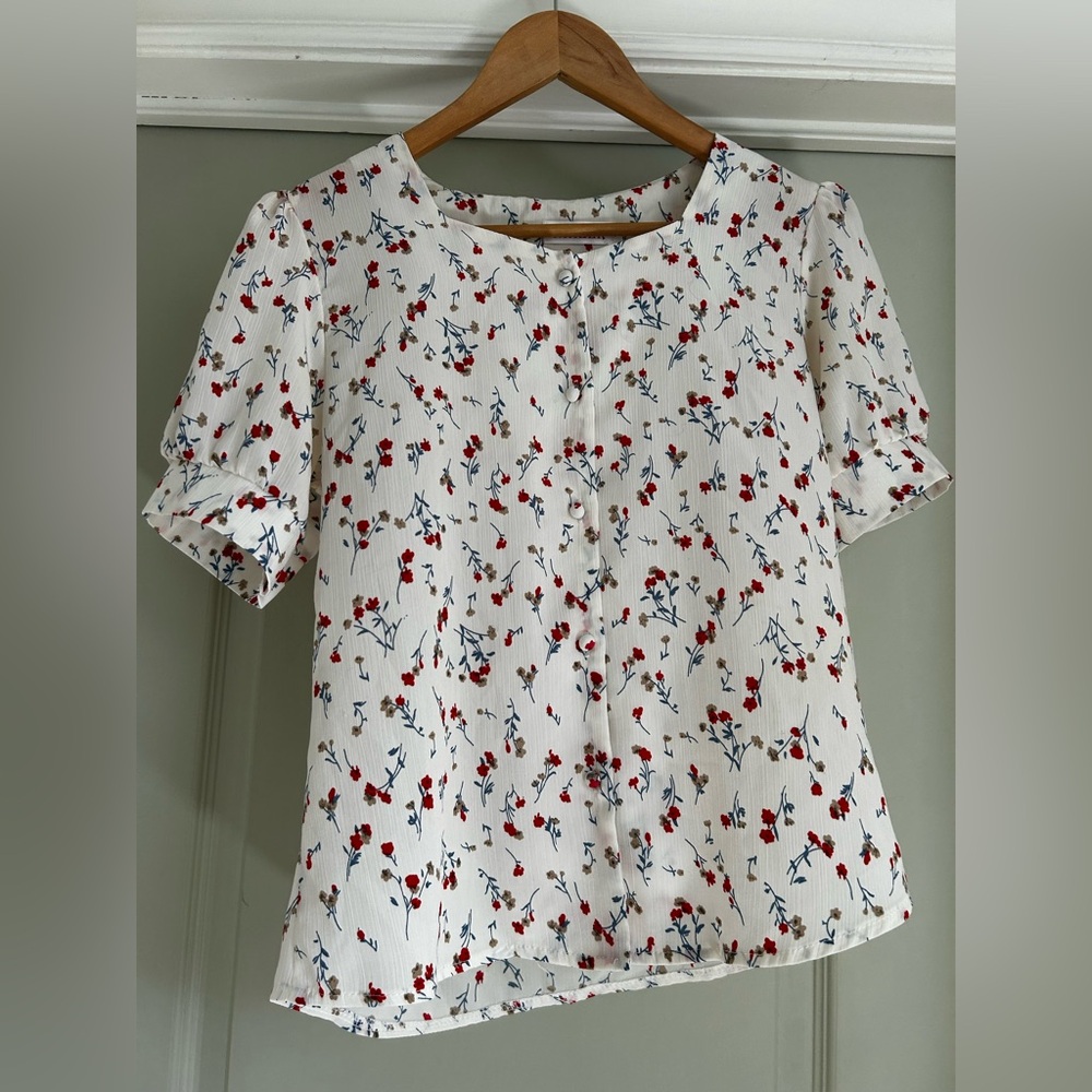 Nikeer Floral Print Blouse - White with Red and Blue Flowers